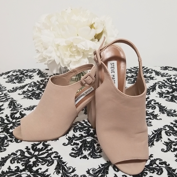 Steve Madden Carrine Blush Pink Suede Peep Toe Ankle Strap Chunky Heel Sandals - Picture 5 of 10